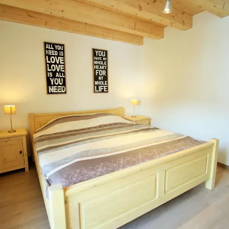 Chalet Joy