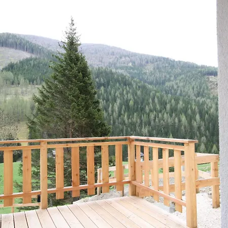 Chalet Joy